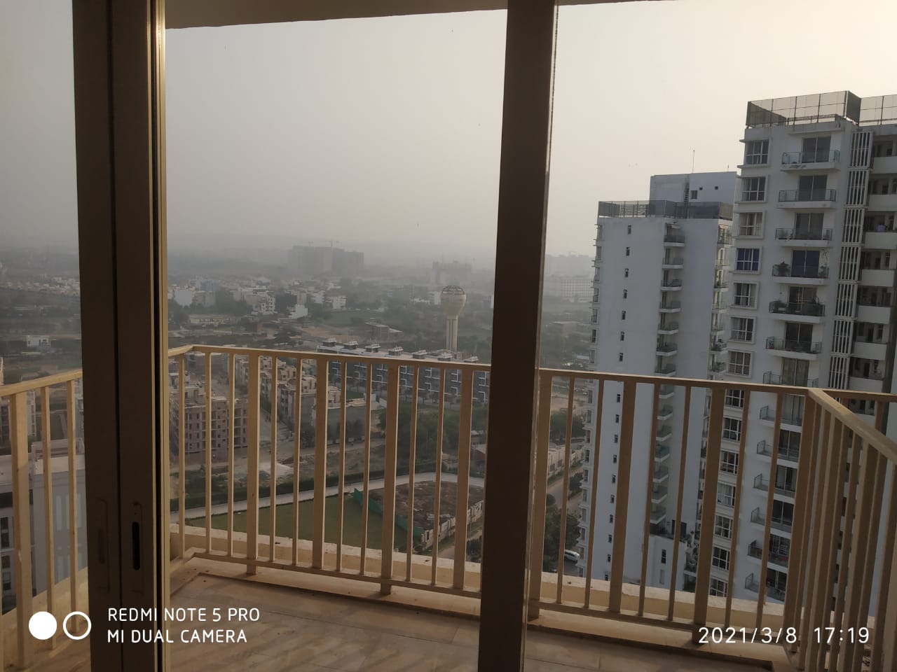 2BHK on lease in IREO Victory Valley