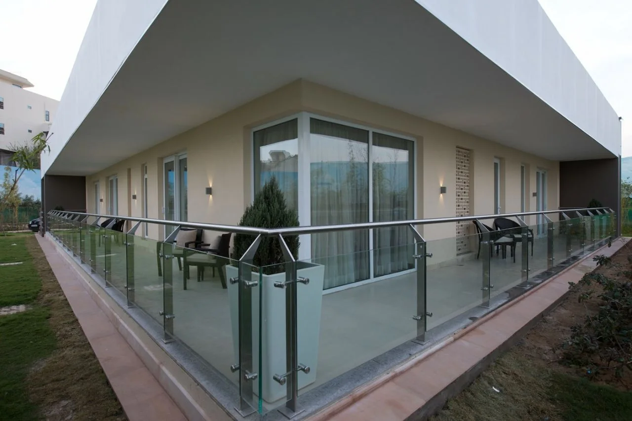 Mahindra Luminare clubhouse